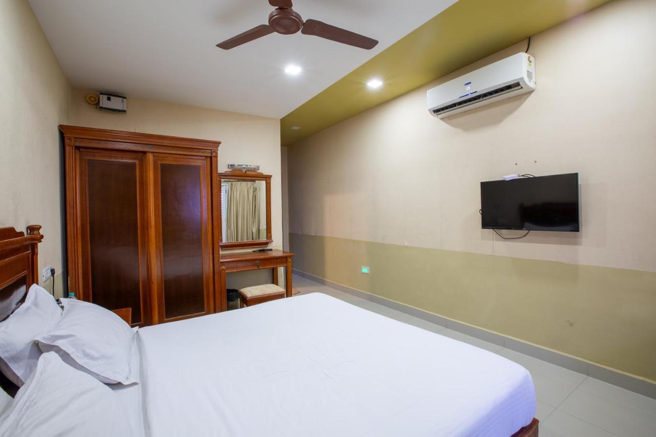 Pudukkottai Svs Grande酒店 外观 照片