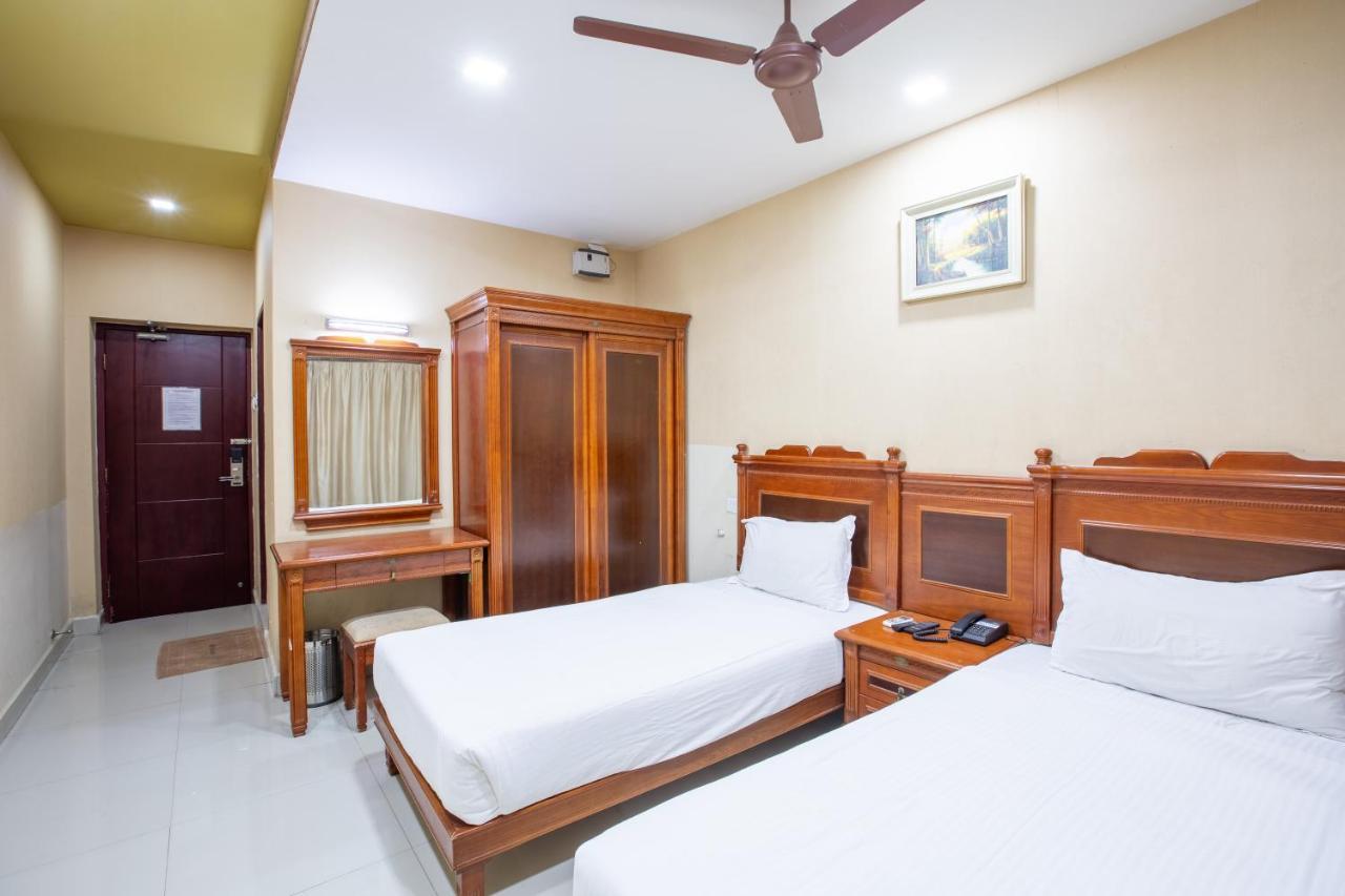 Pudukkottai Svs Grande酒店 外观 照片