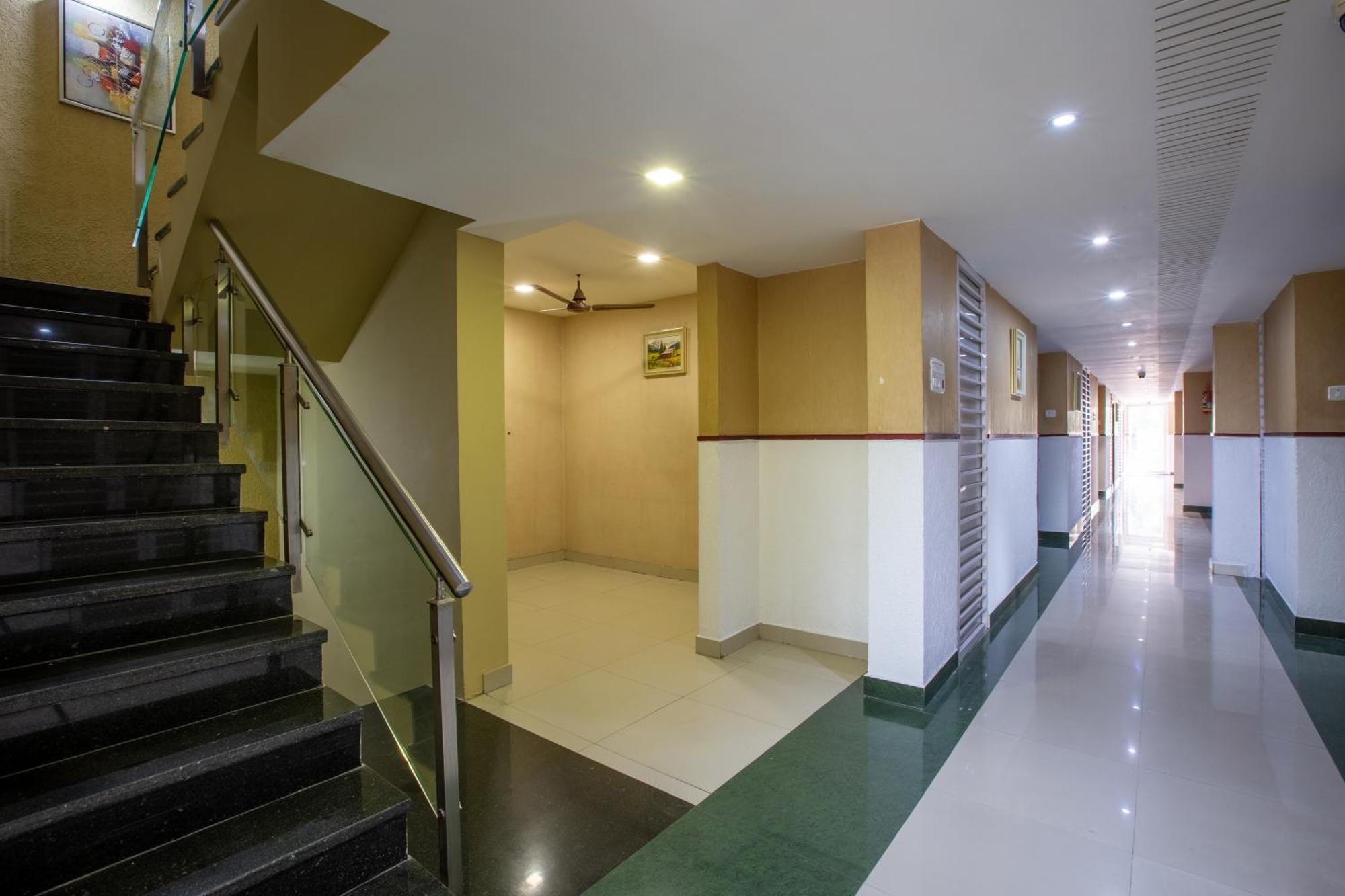 Pudukkottai Svs Grande酒店 外观 照片